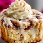 Creamy Cinnamon Roll Cake First Image